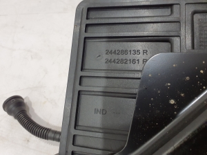 Dacia Duster P1310 (2024–2026) Batteriehalter 244286135R - 4