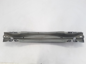  Rear bumper beam 