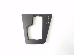   Gear lever trim  - 3400695 