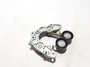   Belt tensioner  - 117508947R 