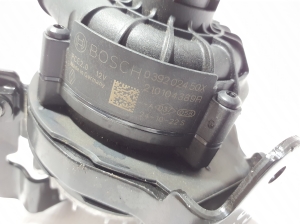 Dacia Duster P1310 (2024–2026) Auxiliary water pump 210104389R - 3