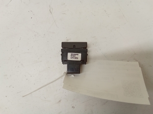 Opel Vectra C (2002–2008) Schalter el. Fensterheber hinten 90185959 - 2