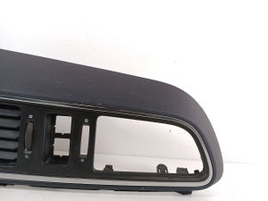 RENAULT Kadjar (2015–2026) Dashboard air vent grilles 687507325R - 5
