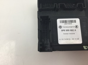AUDI A3 8L (1996–2003) Control unit 8P0959802A - 3