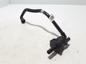 Dacia Duster P1310 (2024–2026) Sonstiges Ventil 149305385R - 4