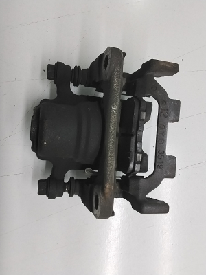 Infiniti M37 Y51 (2011–2026) Bremssattel hinten 440111AA0A - 2