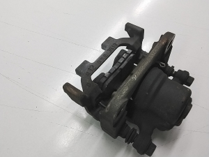 Infiniti M37 Y51 (2011–2026) Bremssattel hinten 440111AA0A - 4