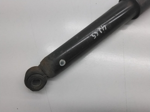 Kia Rio (2011–2017) Tagumine amortisaator 553001W000 - 4