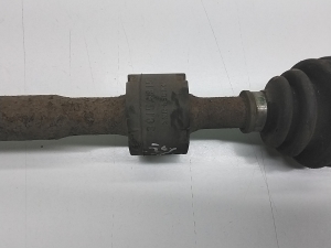 Mitsubishi Outlander (2012–2021) Tagumine veovõll ja selle osad 3715A312 - 3