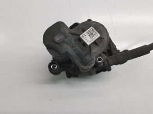 AUDI Q2 (2016–2026) Tagumine pidurisadul 5Q0615406 - 2