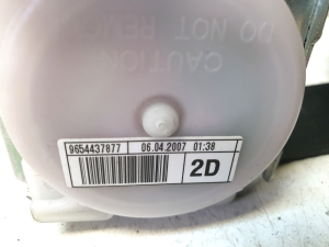 Citroen C4 Picasso (2007–2013) Sicherheitsgurt hinten 9654437877 - 2
