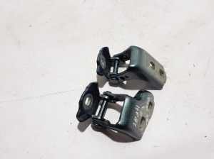 Dacia Duster P1310 (2024–2026) Front door top hinge 804006524R - 2