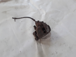 Ford Focus (2011–2018) Front brake caliper 1682875 - 2