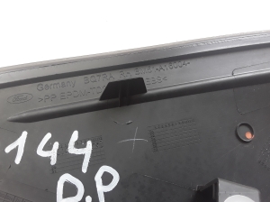 Ford Focus (2011–2018) Mirror triangle trim BM51A16004 - 3