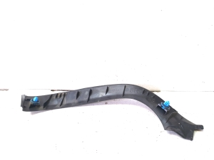 TOYOTA Camry XV70 (2017–2026) Eck-Rückleuchte Blende 6457133080 - 2