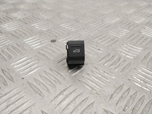 Trunk opening switch - 83A959831