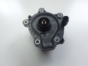 TOYOTA Prius W50 (2015–2020) Veepump 161A039035 - 2