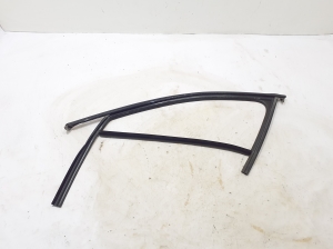   Joint de porte avant  - 4K0837431B 
