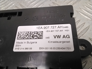 Volkswagen ID.4 I (2020–2026) Conditioner control module 1EA907727AH - 4