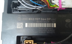 AUDI A4 B8 (2007–2016) Comfort control module 8K0907064DP - 2