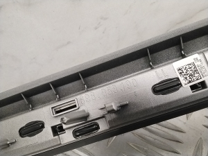 AUDI Q4 e-tron I (2021–2026) Dashboard trim 89B853190 - 3