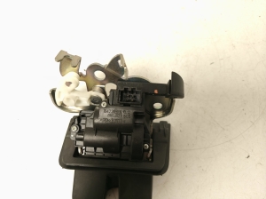 AUDI A6 C7 (2011–2018) Trunk lid lock 8R0827505 - 2