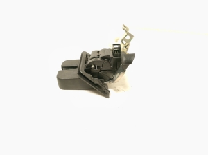 AUDI A6 C7 (2011–2018) Trunk lid lock 8R0827505 - 3
