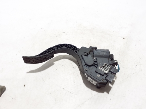 AUDI A6 C8 (2018–2025) Gaspedal 4M1723523D - 2