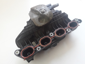 TOYOTA Yaris (2011–2020) Intake manifold 1712021060 - 2