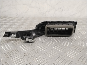 Volkswagen ID5 5 (2022–2026) Dashboard air vent grilles 11B858415E - 2