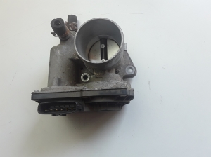 TOYOTA Yaris (2011–2020) Accelerator valve 2203047040 - 2