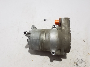 AUDI A6 C8 (2018–2025) A/C compressor 4G0816797E - 2