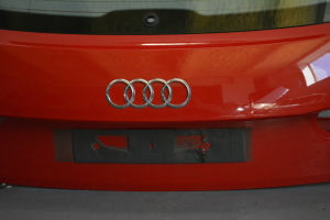 AUDI A1 8X (2010–2018) Tagaluuk - 4