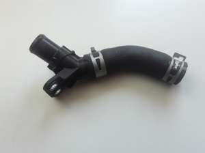 TOYOTA PRIUS Prime (2016–2022) Hose 1657737090 - 4