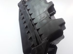 TOYOTA Verso-S NLP-12 (2010–2017) Luftfiltergehäuse 47150 - 4