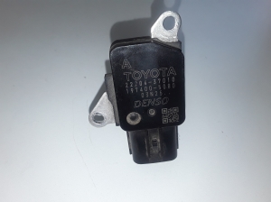 TOYOTA Verso-S NLP-12 (2010–2017) Mass air flow sensor 2220437010 - 3