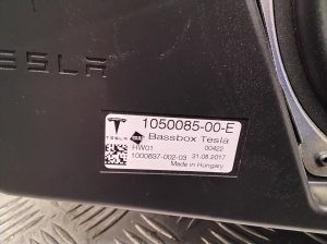 Tesla Model X X (2015–2026) Speaker 105008500E - 4