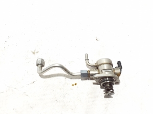 Pompe à carburant - 06Q127025R