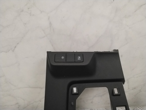 AUDI Q4 e-tron I (2021–2026) Dashboard trim 89B863075 - 5
