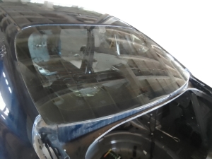 Infiniti M37 Y51 (2011–2026) Aizmugures stikls G97001MA0A - 3