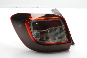  Rear corner lamp 