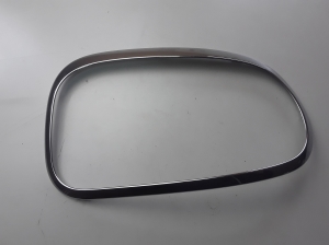 Rear corner light trim - 0344503