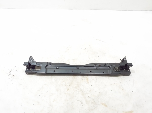 The middle part of the front frame - 32297098
