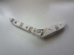 Aizmugurējā bampera kronšteins - 852211MA0A
