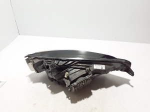 VOLVO S60 III (2018–2026) Esituli 32228876 - 4