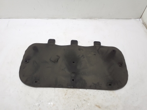 VOLVO S60 III (2018–2026) Kapoti heliisolatsioon 31477294 - 3