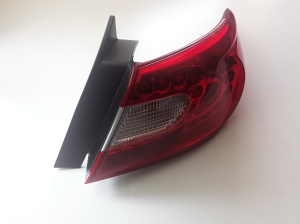 Infiniti M37 Y51 (2011–2026) Eckleuchte hinten 265501MA0A - 3