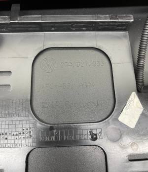 Volkswagen T-Roc (2017–2026) Tailgate spoiler 2ga827933 - 2