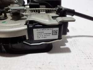 VOLVO S60 III (2018–2026) Tagumise külgukse lukk 31462444 - 4