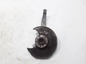 Front wheel hub - 31476315